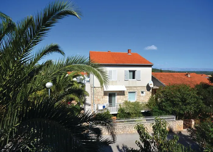 Apartman Apartment Ivanje Gomile Bb I